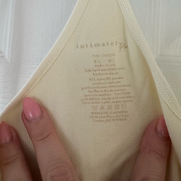 Free People Intamatley Everyday Scooped Seamless Slip Color Ivory Size M/L - Picture 3 of 4